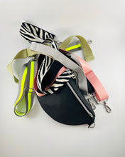 Lade das Bild in den Galerie-Viewer, MAREIKE BUMBAG