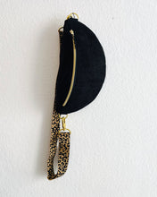 Lade das Bild in den Galerie-Viewer, BÄRBEL BUMBAG