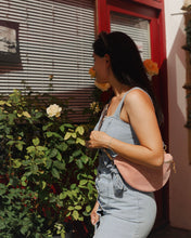 Lade das Bild in den Galerie-Viewer, FRANZI BUMBAG - Cord