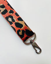 Lade das Bild in den Galerie-Viewer, Kupfer Leomuster verstellbarer Taschengurt für Bauchtasche 38mm breit