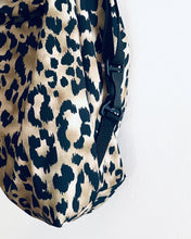 Lade das Bild in den Galerie-Viewer, ARIANE Rucksacktasche | minimalist