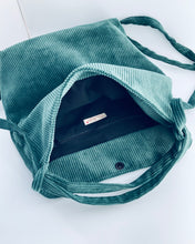 Lade das Bild in den Galerie-Viewer, INA Rucksacktasche | Cord