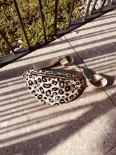 Lade das Bild in den Galerie-Viewer, ELA BUMBAG