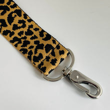 Lade das Bild in den Galerie-Viewer, Leomuster