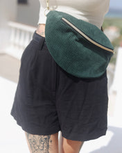 Lade das Bild in den Galerie-Viewer, INA BUMBAG - Cord