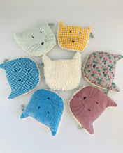 Lade das Bild in den Galerie-Viewer, Katze Kirschkernkissen