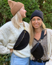 Lade das Bild in den Galerie-Viewer, BÄRBEL BUMBAG