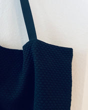 Lade das Bild in den Galerie-Viewer, SYLVIE Shopper schwarz mit elegantem Rautenmuster