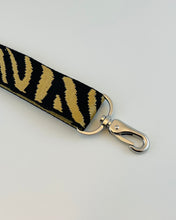 Lade das Bild in den Galerie-Viewer, Zebra Braun verstellbarer Strap für Bauchtasche 38mm breit