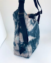 Lade das Bild in den Galerie-Viewer, AUDREY Rucksacktasche | minimalist