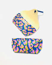 Lade das Bild in den Galerie-Viewer, Brillenetui ANNA mit austauschbarem Gummiband Leo-Print
