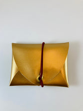 Lade das Bild in den Galerie-Viewer, Mini Geldbeutel Gold