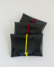 Lade das Bild in den Galerie-Viewer, Mini Geldbeutel Schwarz/Braun