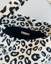 Lade das Bild in den Galerie-Viewer, ELA Rucksacktasche