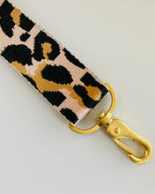 Lade das Bild in den Galerie-Viewer, Rosa Leomuster verstellbarer Taschengurt für Bauchtasche 38mm breit