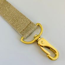 Lade das Bild in den Galerie-Viewer, Goldfarben