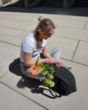 Lade das Bild in den Galerie-Viewer, 3-in-1 Rucksacktasche Minimalist Schwarz grau, Imprägniert