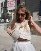 Lade das Bild in den Galerie-Viewer, Mia Bauchtasche Gurt Gold