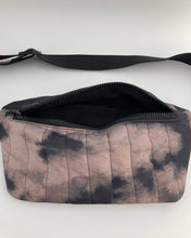 Lade das Bild in den Galerie-Viewer, HEIKE BUMBAG