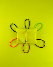 Lade das Bild in den Galerie-Viewer, Mini Geldbeutel Neongelb