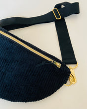 Lade das Bild in den Galerie-Viewer, MICHA BUMBAG - Cord