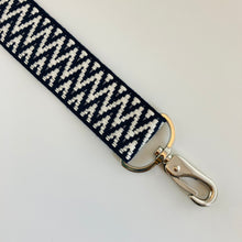 Lade das Bild in den Galerie-Viewer, Zickzack Marineblau