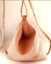 Lade das Bild in den Galerie-Viewer, FRANZI Rucksacktasche | Cord