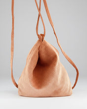 Lade das Bild in den Galerie-Viewer, FRANZI 3-in-1 Rucksacktasche Puder | Cord