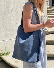 Lade das Bild in den Galerie-Viewer, 3-in-1 Rucksacktasche in Taubenblau, Kira Cord