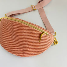 Lade das Bild in den Galerie-Viewer, FRANZI BUMBAG - Cord