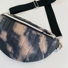 Lade das Bild in den Galerie-Viewer, AUDREY BUMBAG