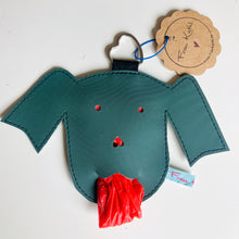 Lade das Bild in den Galerie-Viewer, Anhänger für die Hundetütchen