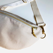 Lade das Bild in den Galerie-Viewer, BARBARA BUMBAG - limitiert