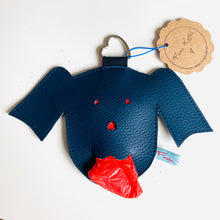 Lade das Bild in den Galerie-Viewer, Anhänger für die Hundetütchen