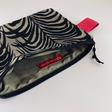 Lade das Bild in den Galerie-Viewer, Anna Täschchen