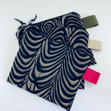 Lade das Bild in den Galerie-Viewer, Anna Täschchen