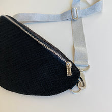 Lade das Bild in den Galerie-Viewer, BÄRBEL BUMBAG