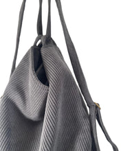 Lade das Bild in den Galerie-Viewer, mit verstellbaren Gurten
