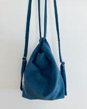 Lade das Bild in den Galerie-Viewer, *NEU* Kira Rucksacktasche - Cord
