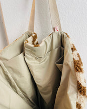 Lade das Bild in den Galerie-Viewer, Leo Shopper
